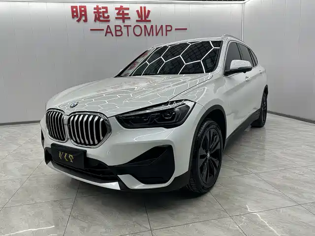 Bmw Bmw X1 Bmw X1 2021 Sdrive20li Fashion Model — фото