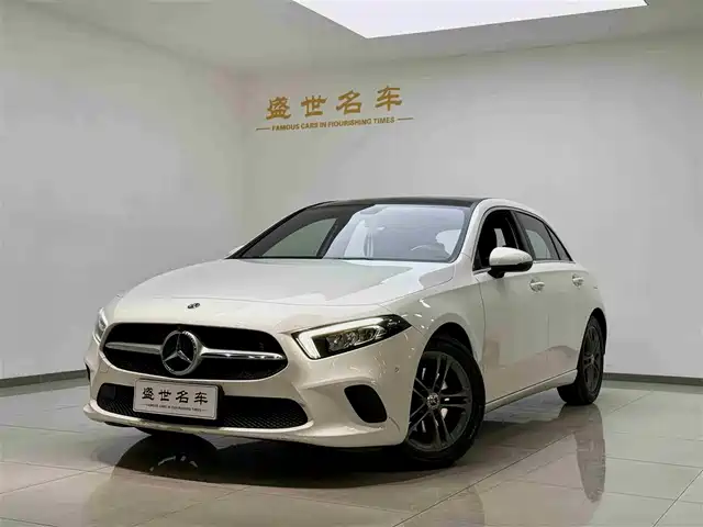 Mercedes-Benz Mercedes-Benz A-Class (Imported) Mercedes-Benz A-Class Imported 2019 A 200 Dynamic — фото