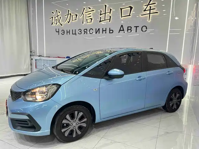 Honda Fit Fit 2022 1.5l Cvt Trendy Sunroof Edition — фото