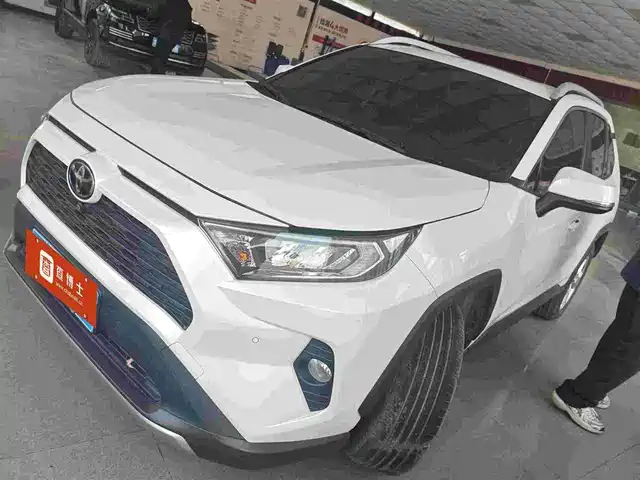 Toyota Rav4 Rongfang Rav4 Rongfang 2020 2.0l Cvt Two-Wheel Drive Fashion Version — фото