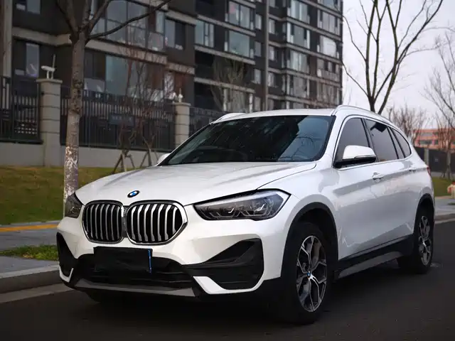 Bmw Bmw X1 Bmw X1 2022 Sdrive25li Leading Model — фото