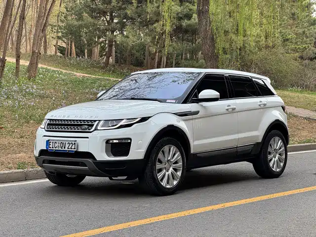 Land Rover Range Rover Evoque Range Rover Evoque 2017 2.0t Se Zhiyao Edition — фото