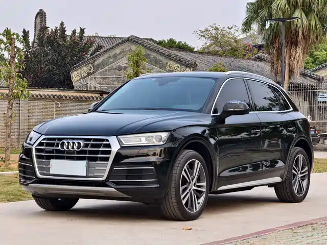 Audi Audi Q5l Audi Q5l 2020 40 Tfsi Honorable And Enterprising — фото