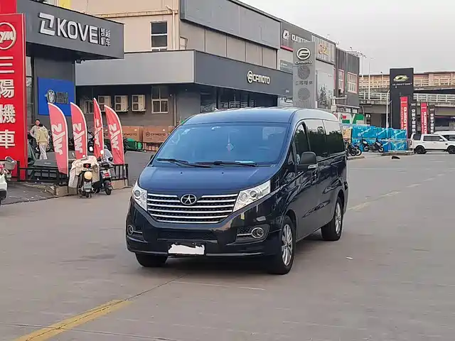 Jiangxi Automobile Group Ruifeng M5 Refine M5 2014 Cailv 2.0t Gasoline Automatic Business Version — фото