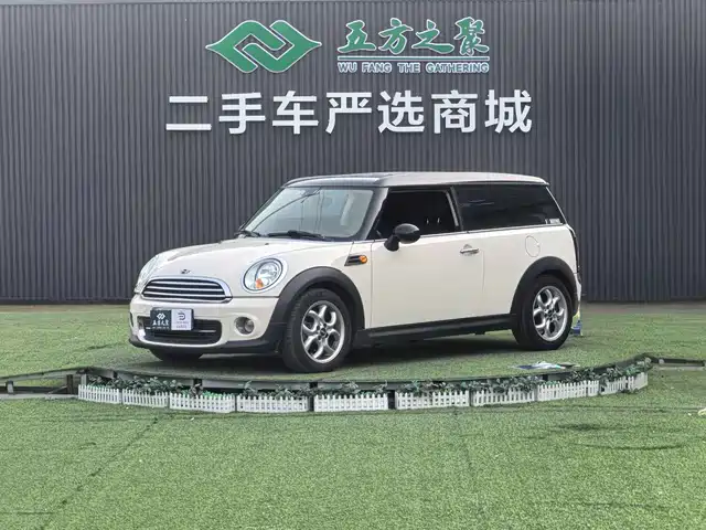 Mini Mini Clubman Mini Clubman 2011 1.6l Cooper Fun — фото