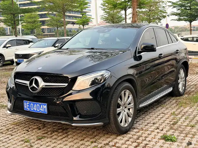 Mercedes-Benz Mercedes-Benz Gle Coupe Mercedes-Benz Gle Coupe 2015 Gle 320 4matic Coupe Suv — фото