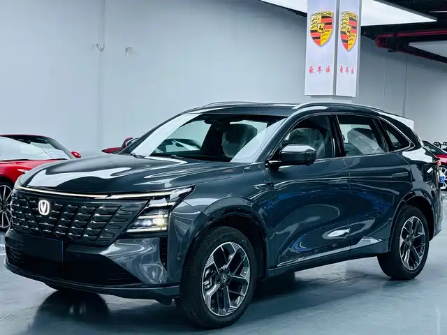 Chang'An Changan Cs75plus Changan Cs75 Plus 2025 Fourth Generation 1.5t New Blue Whale Smart Flagship Model — фото