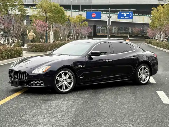 Maserati President 2015 г. — фото