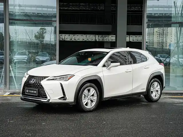 Lexus Lexus Ux Lexus Ux 2020 260h Discovery Edition National V — фото