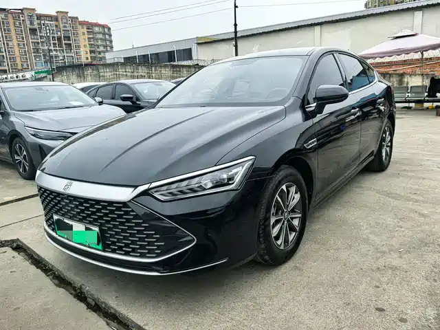 Byd Qin Plus Qin Plus 2023 Champion Edition Dm-I 55km Transcendent Type — фото