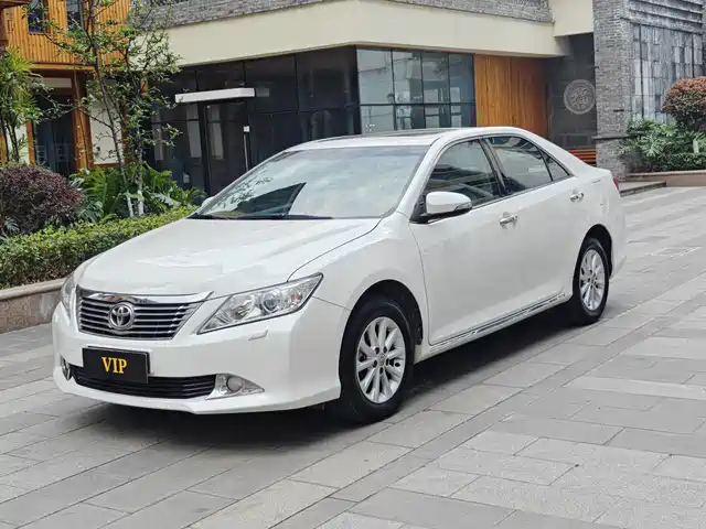 Toyota Camry Camry 2012 2.5g Deluxe Edition — фото