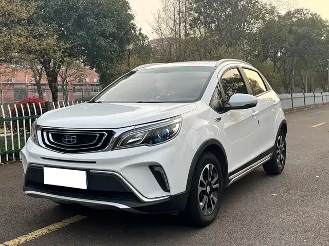 Geely Automobile Vision X3 Vision X3 2017 1.5l Automatic Elite Type — фото