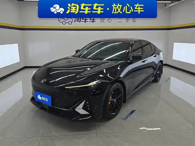 Chang'An Changan Uni-V Changan Uni-V 2022 1.5t Premium Model — фото