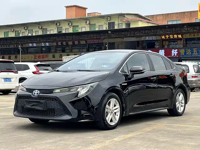 Toyota Lei Ling Ralink 2019 Dual Engine 1.8h E-Cvt Advanced Edition National V — фото