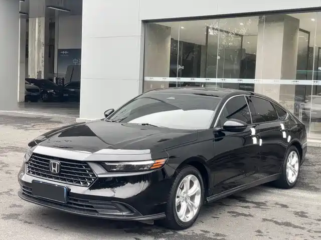 Honda Accord Accord 2023 260turbo Comfort Edition — фото