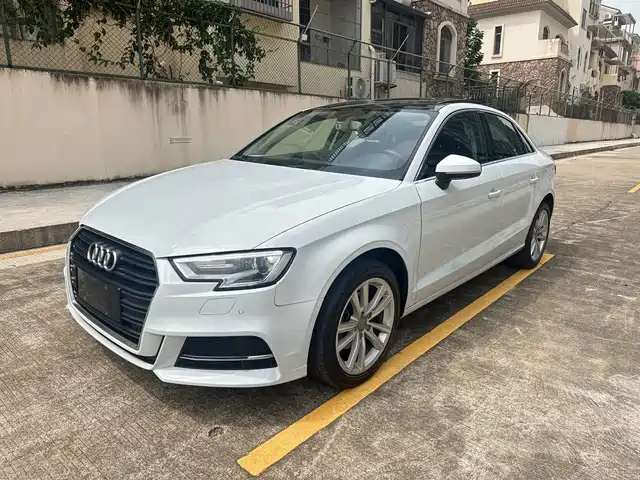 Audi Audi A3 Audi A3 2014 Limousine 35 Tfsi Automatic Comfort Type — фото