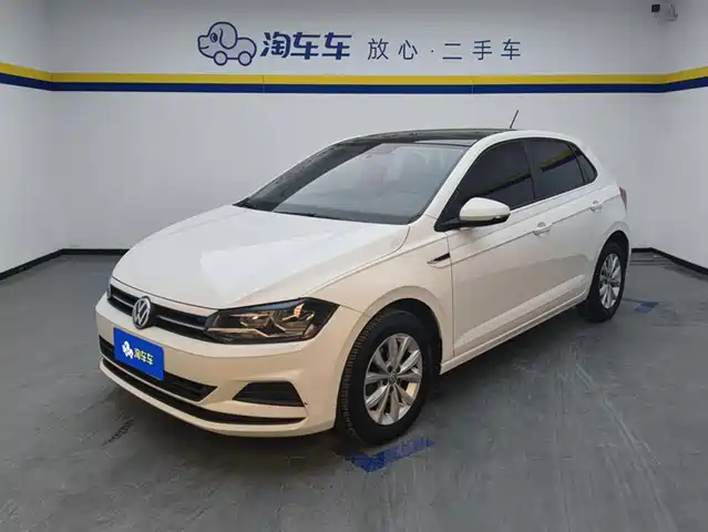 Volkswagen Polo Polo 2019 Plus 1.5l Automatic Colorful Technology Edition — фото