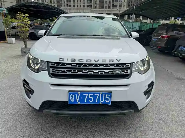 Land Rover Discover The Magic Discovery Shenxing 2016 2.0t Se — фото