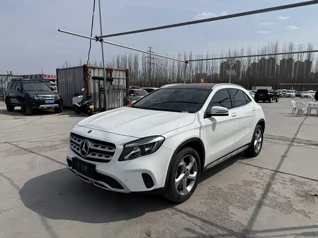 Mercedes-Benz Mercedes-Benz Gla Mercedes-Benz Gla 2019 Gla 200 Dynamic — фото
