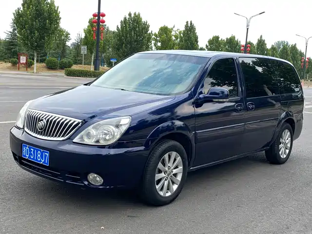 Buick Buick Gl8 Buick Gl8 2011 2.4l Lt Executive Edition — фото