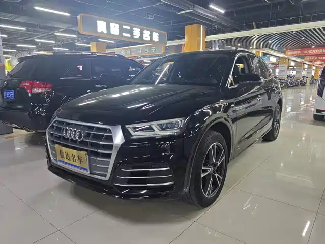 Audi Audi Q5l Audi Q5l 2018 40 Tfsi Enjoys Fashionable Style, National Vi — фото