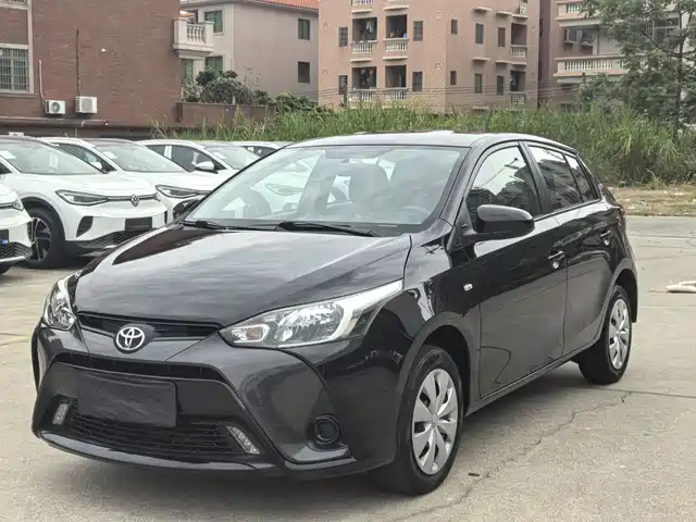 Toyota Yaris L To Dazzle Yaris L Zhixuan 2016 Facelift 1.5e Cvt Charming Version — фото