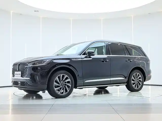 Lincoln Aviator Pilot 2024 3.0T V6 four-wheel drive elegant version, six seats — фото