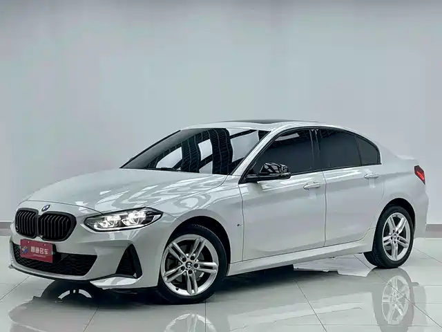Bmw Bmw 1 Series Bmw 1 Series 2023 120i M Sports Night Edition — фото