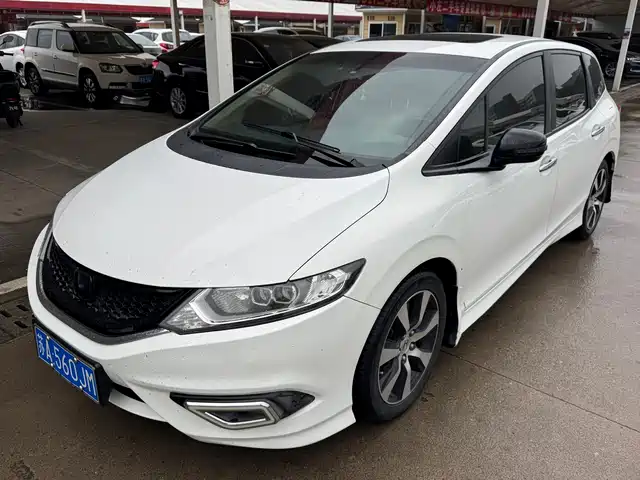 Honda Jed Jade 2013 1.8l Cvt Luxury Version 5 Seats — фото