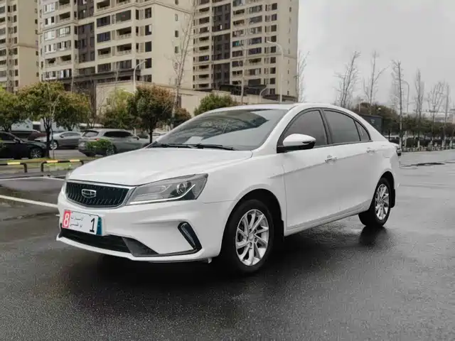 Geely Automobile Emgrand Emgrand 2021 Up 1.5l Cvt Luxury Model — фото