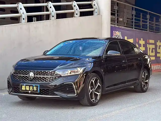 Volkswagen Passat Passat 2024 330tsi Star Elite Edition — фото