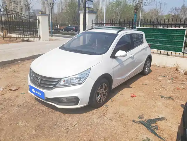 Baojun Baojun 310 Baojun 310 2016 1.2l Manual Luxury Model — фото
