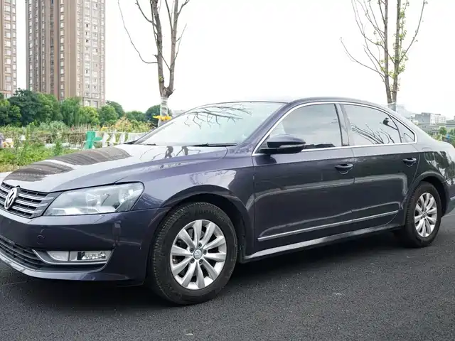 Volkswagen Passat Passat 2014 1.8tsi Dsg Premium Edition — фото