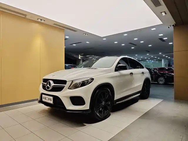 Mercedes-Benz Mercedes-Benz Gle Coupe Mercedes-Benz Gle Coupe 2018 Gle 400 4matic Coupe Suv — фото