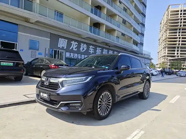 Honda Crown Road Guandao 2023 370turbo Four-Wheel Drive Exclusive Edition — фото