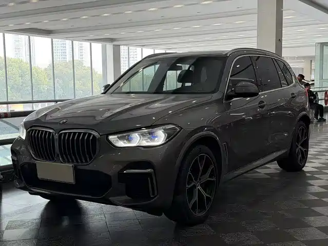 Bmw Bmw X5 Bmw X5 2022 Xdrive 40li M Sports Package — фото
