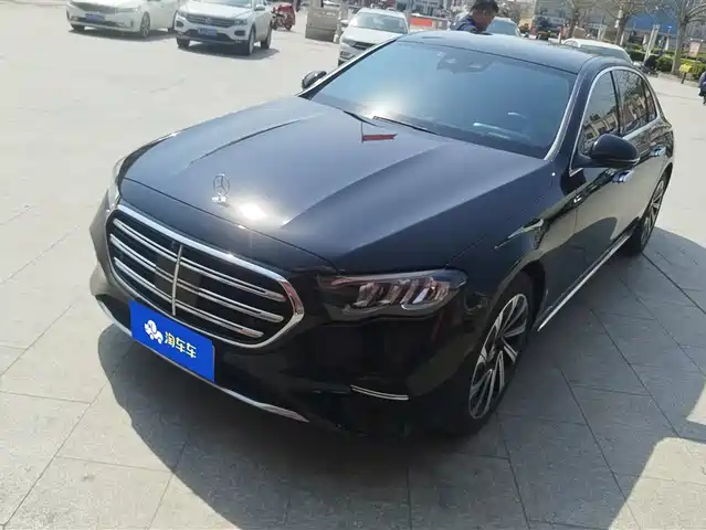 Mercedes-Benz Mercedes-Benz E-Class Mercedes-Benz E-Class 2024 E 300 L Luxury Model — фото