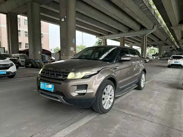 Land Rover Range Rover Evoque Range Rover Evoque 2015 2.0t Five-Door Zhiyao Edition — фото