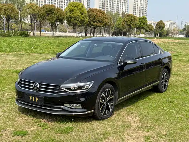 Volkswagen Magotan Magotan 2021 330tsi Dsg 30th Anniversary Edition — фото