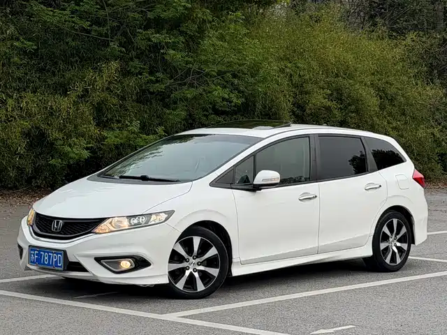 Honda Jed Jade 2014 1.8l Cvt Luxury Exclusive Edition 5 Seats — фото