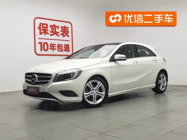 Mercedes-Benz Mercedes-Benz A-Class (Imported) Mercedes-Benz A-Class Imported 2013 A 200 Urban Model — фото