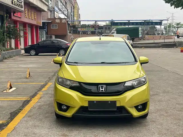 Honda Fit Fit 2014 1.5l Lx Cvt Comfort Model — фото