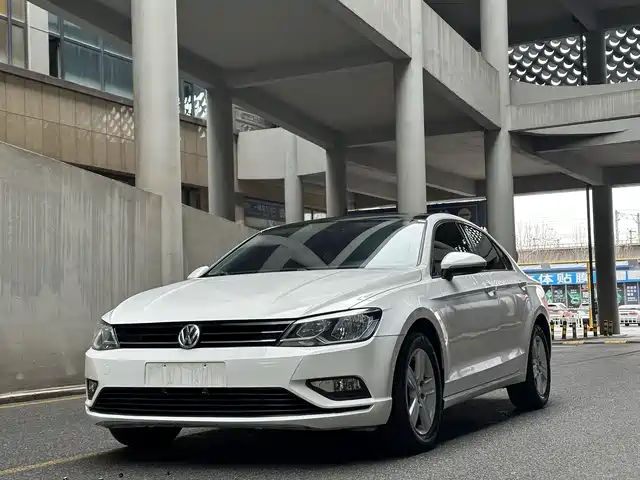 Volkswagen Lingdu Lingdu 2017 230tsi Dsg Fashion Edition — фото