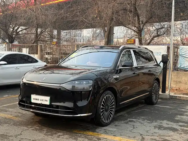 Aito Asks The World Wenjie M9 Wenjie M9 2025 Extended Range Max Version 52kwh 6-Seater Version — фото