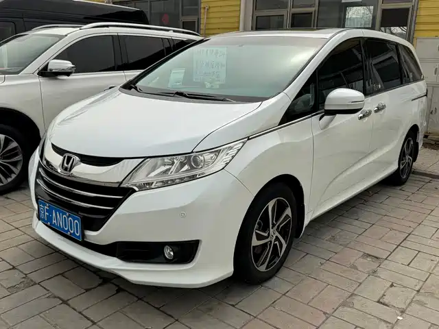 Honda Odyssey Odyssey 2017 2.4l Deluxe Edition — фото