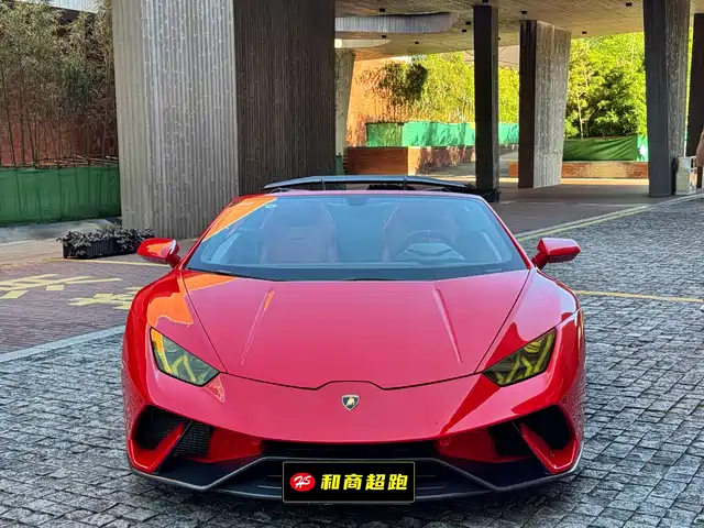 Lamborghini Huracán Huracán 2017 Huracán Rwd Spyder — фото