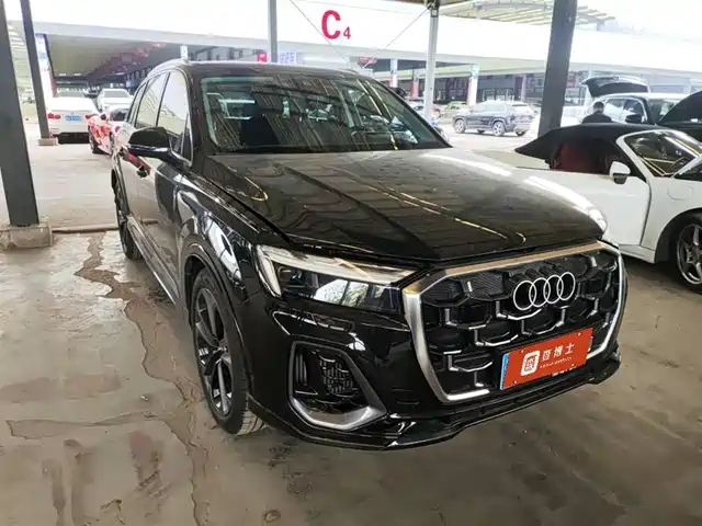 Audi Audi Q7 Audi Q7 2025 55 Tfsi Quattro S Line Sports — фото