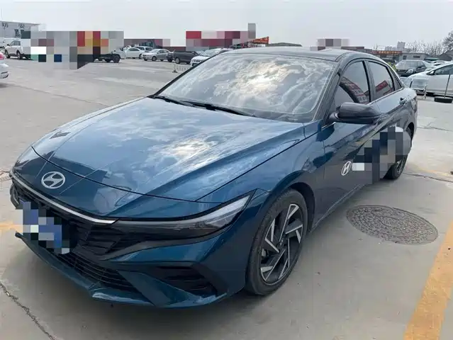 Hyundai Elantra Elantra 2023 1.5l Cvt Top Flagship Version — фото