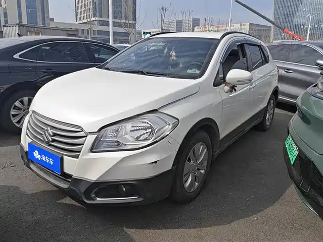 Suzuki Feng Yu Fengyu 2015 1.6l Cvt Two-Wheel Drive Aggressive Model — фото