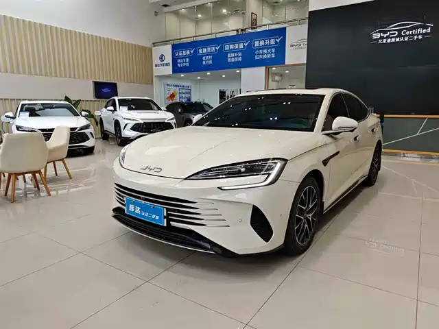 Byd Seal 07 Dm-I Seal 07 Dm-I 2025 Smart Driving Version Dm-I 1.5l 125km Premium Model — фото